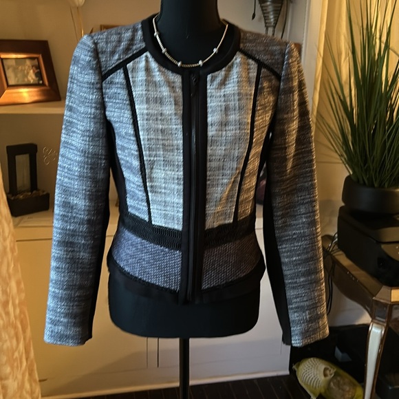 White House Black Market zip up blazer jacket - Picture 5 of 10